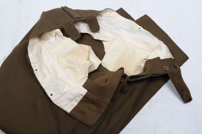 Colonels Service Dress Uniform and Peaked Cap, Military Cross Winner, D-Day, June 1944. - 16