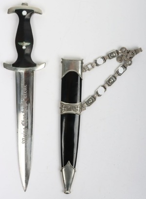 Third Reich SS (Schutzstaffel) Officers Chained Dress Dagger
