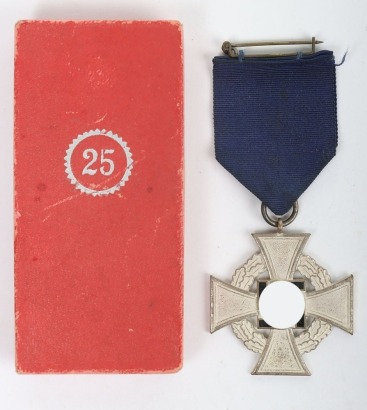 Third Reich 25 year Faithful Service Decoration medal with box of issue