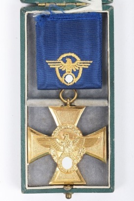 Third Reich German Police 25 year long service medal with box of issue