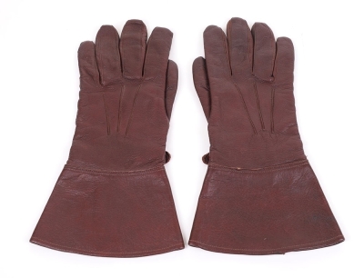 Pair of WW2 German Luftwaffe Flying Gloves - 2