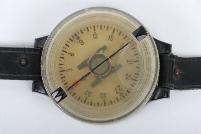 WW2 German Luftwaffe Aircrew Wrist Compass - 2
