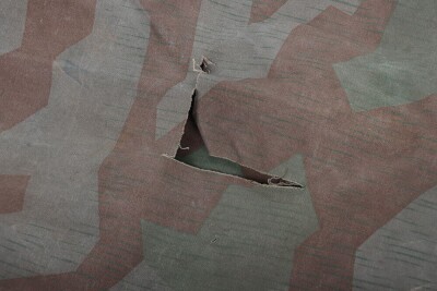 WW2 German Splinter Pattern Camouflaged Poncho, - 4