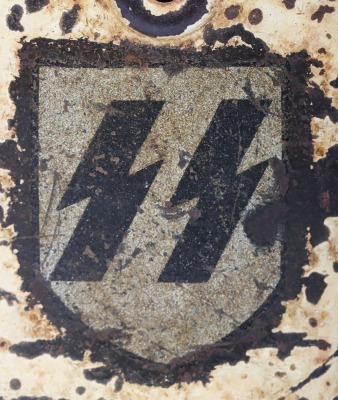 WW2 German Waffen-SS Single Decal Steel Combat Helmet - 14