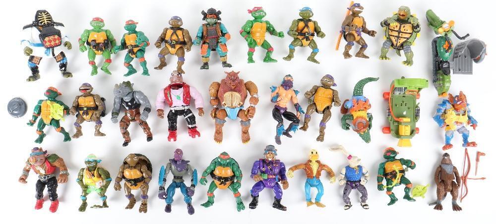 Lot 260 - A PLAYMATES 'Teenage Mutant Ninja Turtles Lot 260 - A PLAYMATES 'Teenage Mutant Ninja Turtles