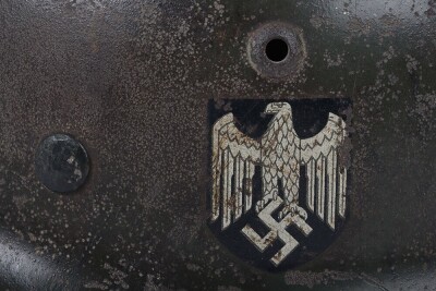 WW2 German M35 Single Decal 'Heer' Steel Combat Helmet. - 7