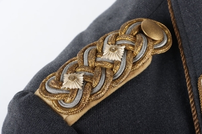 WW2 German Luftwaffe Generalleutnant Tunic with German Cross in Gold - 16