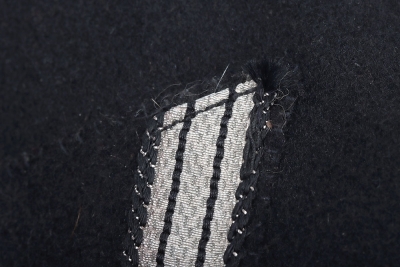 Third Reich Allgemeine-SS Black Wool NCO Service Tunic of SS-Regiment Th&uuml;ringen - 19