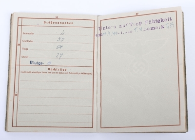 WW2 German Wehrpass of Leutnant Josef Schwan - 18