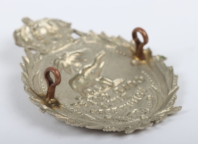 Victorian Gold Coast Rifle Volunteers Cap Badge - 4