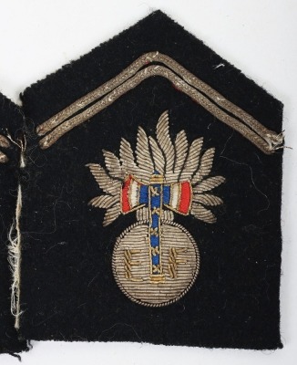 WW2 Vichy French Marshall Petain Body Guard Collar Insignia. - 5