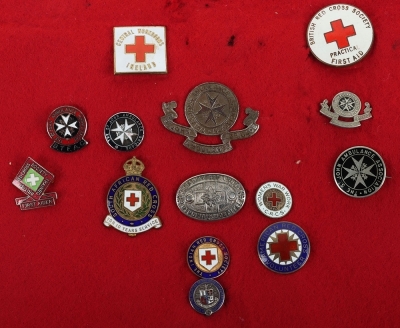 Grouping of Red Cross and St Johns Ambulance Association Badges - 3