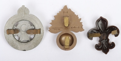 3x WW2 British War Economy Plastic Cap Badges - 2