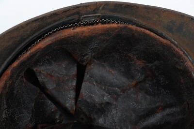 WW1 French M15 Adrian Helmet of Chasseurs - 11
