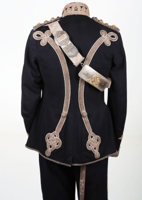 Northumberland Yeomanry Officers Full Dress Tunic & Pouch Belt. - 8