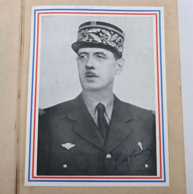 Presentation General De Gaulle Signed Book to Jeanne Picque - 2