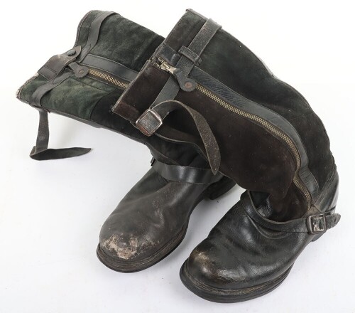 WW2 German Luftwaffe Flying Boots, Unmatched Pair.
