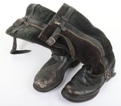 WW2 German Luftwaffe Flying Boots, Unmatched Pair.