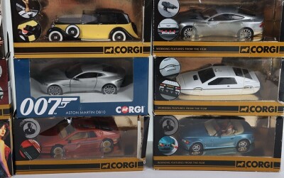 Collection of Nineteen James Bond 007 Corgi Model Cars boxed. - 4