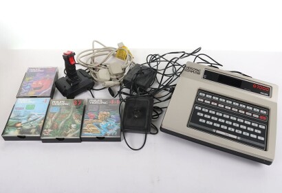 Vintage Philips G7000 computer with games.