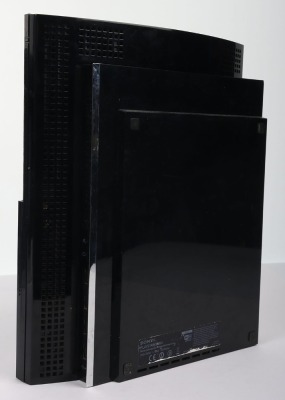 Scarce Backwards Compatible Playstation PS3 Console with Games. - 6