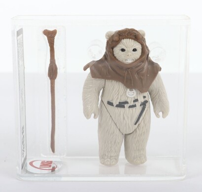 Vintage Star Wars Graded UKG Chief Chirpa White Fur variant Action Figure Kenner.