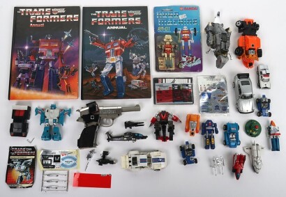 Collection of Vintage Transformers Generation One G1 Robots Action Figures Hasbro.