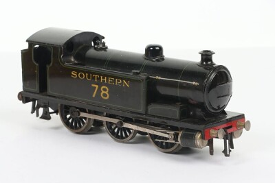Bassett-Lowke boxed 3-rail electric 0 gauge Southern Standard 0-6-0 tank locomotive, - 2