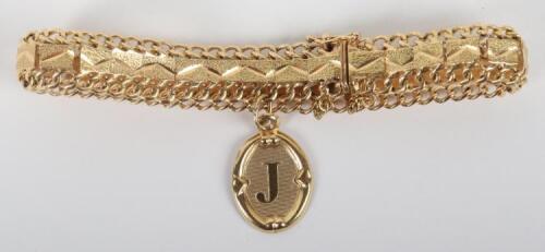 A Continental 14ct gold bracelet with ‘J’ pendant