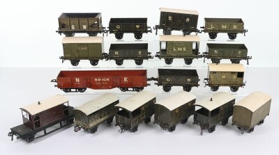 Collection of 0 gauge Bassett-Lowke rolling stock,