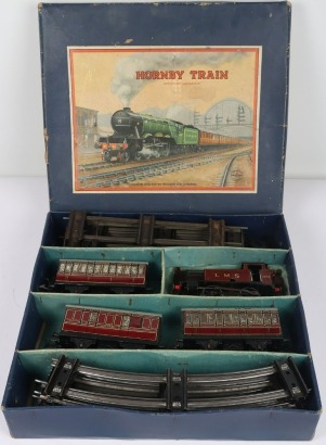 Hornby 0 gauge boxed 101 Tank Passenger set,