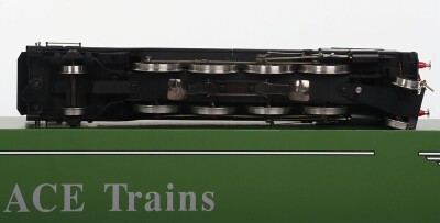 Ace Trains 0 gauge 2-8-2 LNER P2 class locomotive and tender &lsquo;Earl Marischal&rsquo;, - 3