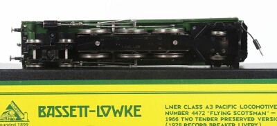 Ace Trains 0 gauge 4-6-2 LNER A3 Pacific class locomotive and tender &lsquo;Flying Scotsman&rsquo;, - 3