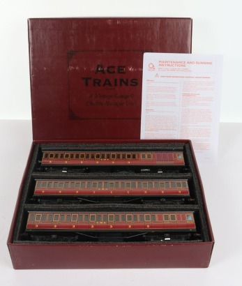 Ace Trains 0 gauge 3 car LMS EMU set,