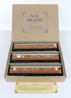 Ace Trains 0 gauge LNER Corridor Coach set C/4,