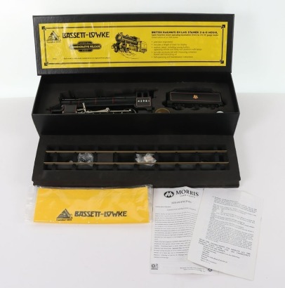 Bassett-Lowke by Corgi 0 gauge B.R Ex LMS Stanier 2-6-0 Mogul locomotive and tender, Special Commemorative release of 500,
