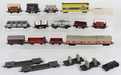 A Collection Hornby and Others 00 Gauge Unboxed Model Trains - 3
