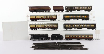 Five Hornby 00 Gauge Pullman Coaches, - 4