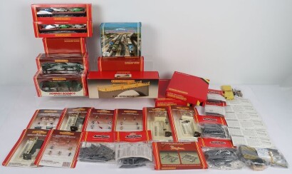 Hornby Railways 00 gauge boxed trackside accessories,