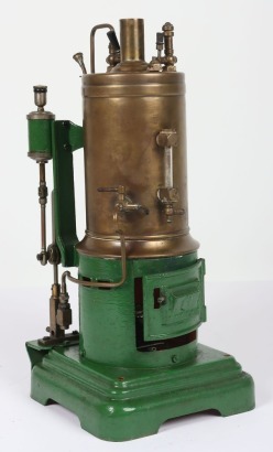 Marklin 4122/8 1/2 Vertical stationary live steam engine, German 1920,