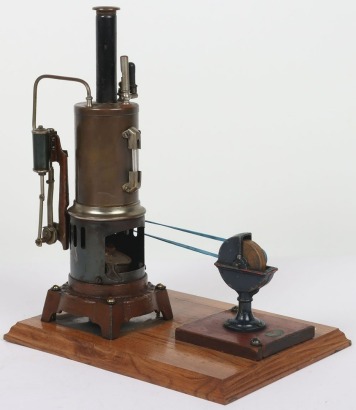 Doll & Cie 321/1 Vertical stationary live steam engine, German 1920s,