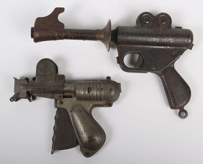 Scarce Buck Rogers 25th Century Rocket Pistol Model XZ-31, circa 1934