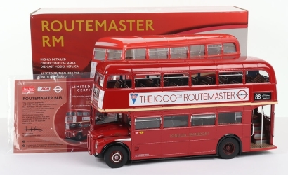 Sun Star 1:24 scale Routemaster Bus 2943, RM1000 100BXL