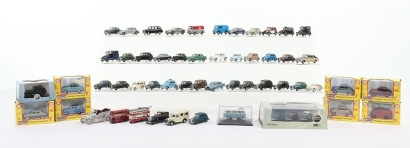 A Collection of Oxford Classix 1/76 00 scale models,