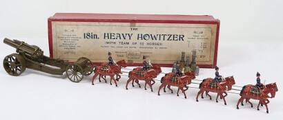 Britains boxed set 211 Royal Artillery 18in Heavy Howitzer with ten horse team, second version 1930s,