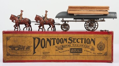 Britains boxed set 1254, Royal Engineers Pontoon Section Service Dress, 1933-39,