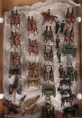 Britains Horse drawn artillery review order,
