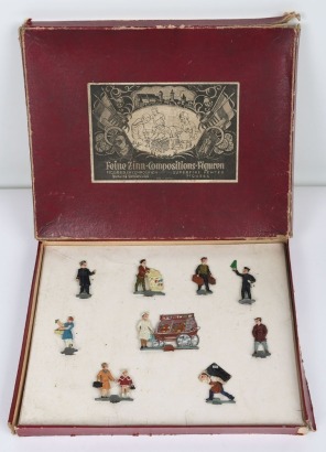 Boxed set of semi-flat lead painted Railway Staff and Passengers, German 1920s,