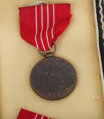 WW2 1945 American Medal for Freedom, Paperwork and Photograph Albums Awarded to a British Citizen for Service with the US Forces in 1945 - 32