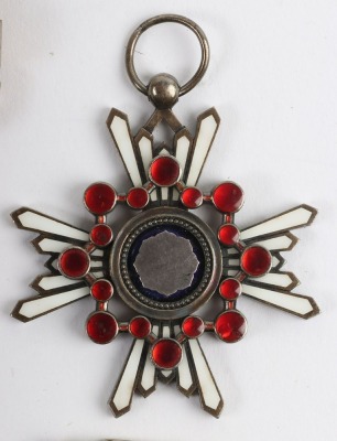 Grouping of Japanese Medals and Decorations - 15